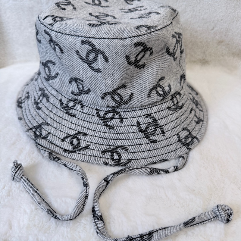 Chanel✨ 灰色雙C牛仔漁夫帽 #M-1