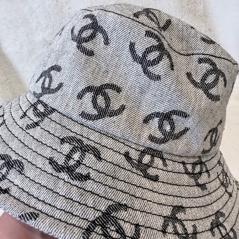 Chanel✨ 灰色雙C牛仔漁夫帽 #M-7