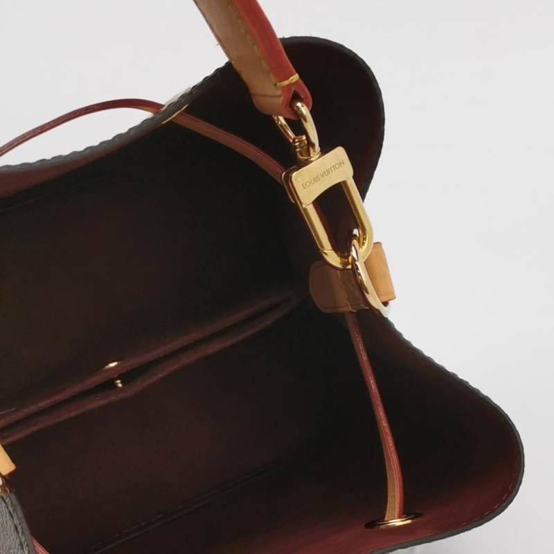 Louis Vuitton (LV)NEONOEBB植鞣革抽繩斜挎包款肩包晶片款-6