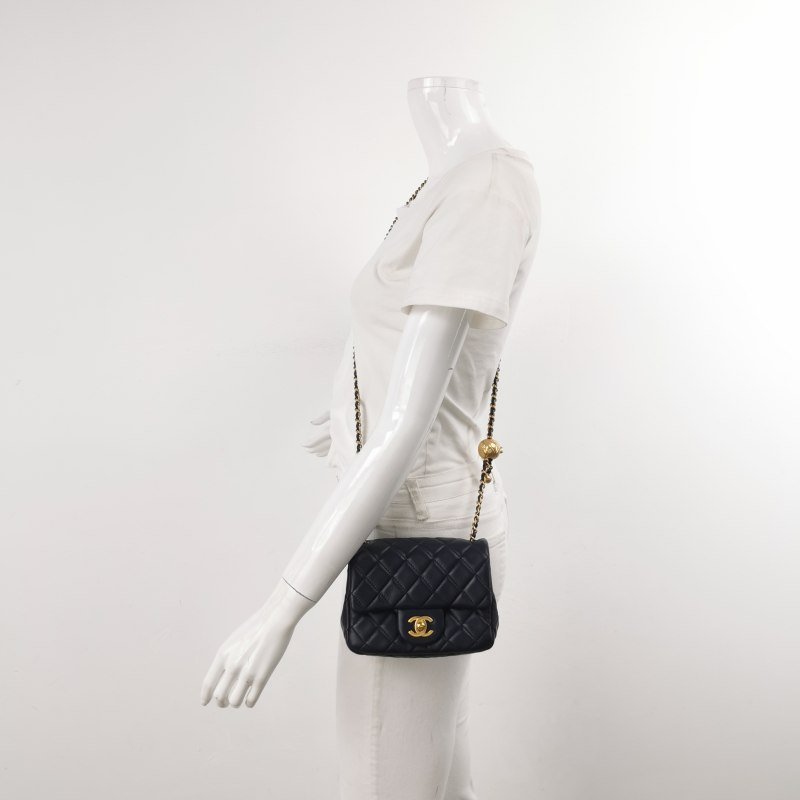 Chanel Classic Flap季節限定款方胖子羊皮菱格絎縫金球雙C扣皮穿鏈斜背包單肩包-1