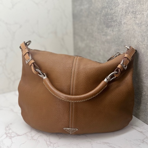 香緹國際精品 941 Prada 卡其肩背包