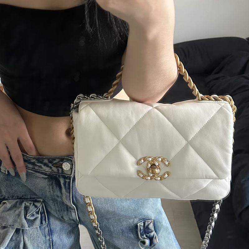 白雪公主來啦❄️99新🆕Chanel香奈兒白金菱格紋小號19bag單肩斜挎手提包-4