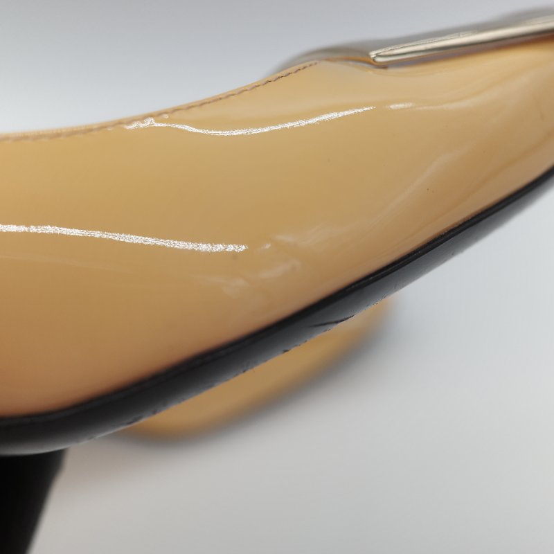 Roger Vivier Belle Vivier Pumps In Patent Leather 裸色 漆皮金色方釦粗跟低跟鞋-10