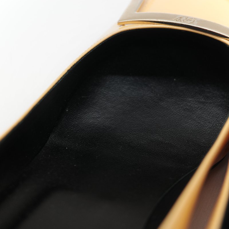 Roger Vivier Belle Vivier Pumps In Patent Leather 裸色 漆皮金色方釦粗跟低跟鞋-22