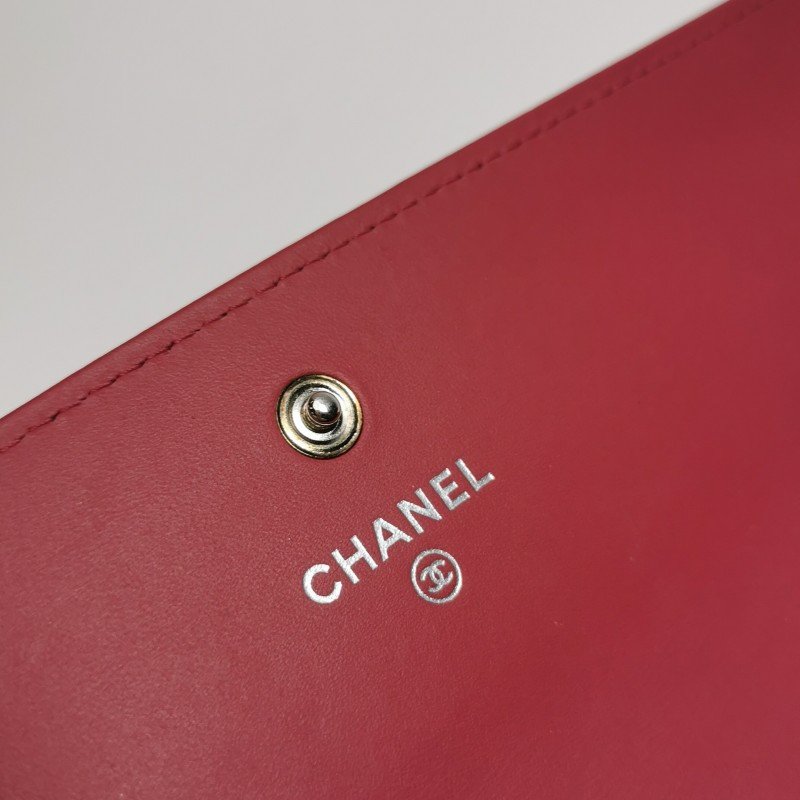 Chanel牛皮純色雙Clogo皮夾-10