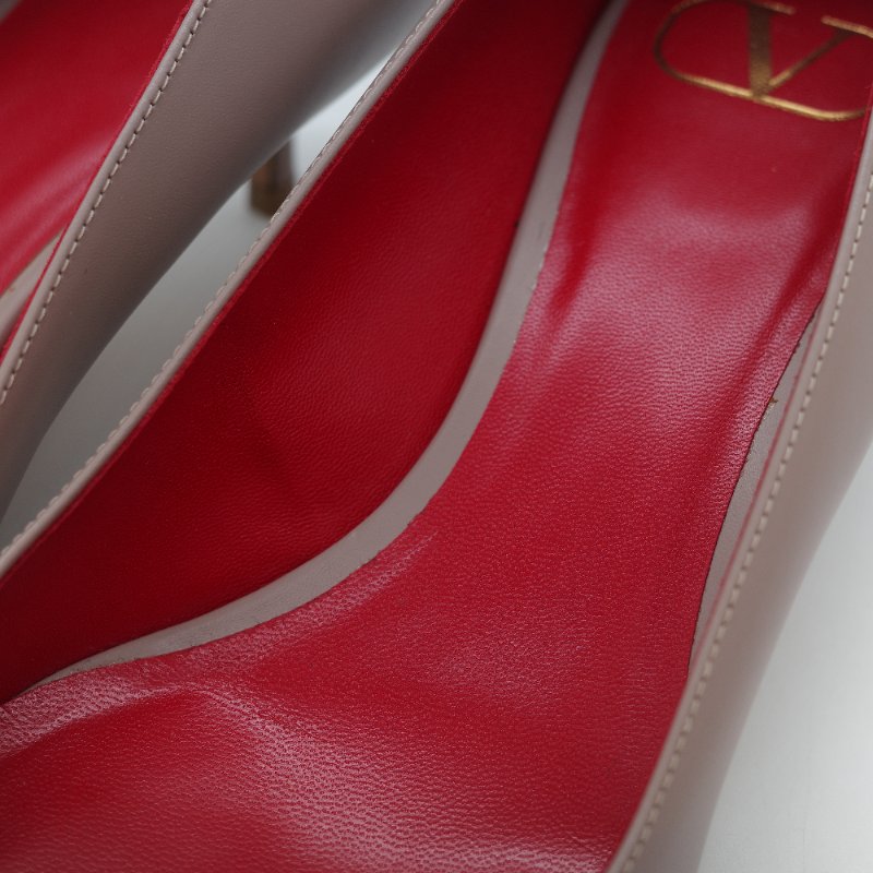 Valentino 范倫鐵諾 藕粉色牛皮 V Logo 淺口 小跟鞋 貓跟鞋 工作鞋-11
