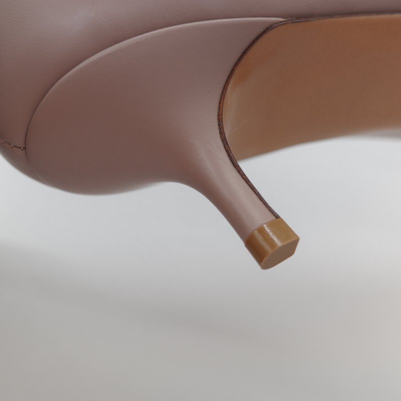 Valentino 范倫鐵諾 藕粉色牛皮 V Logo 淺口 小跟鞋 貓跟鞋 工作鞋-20