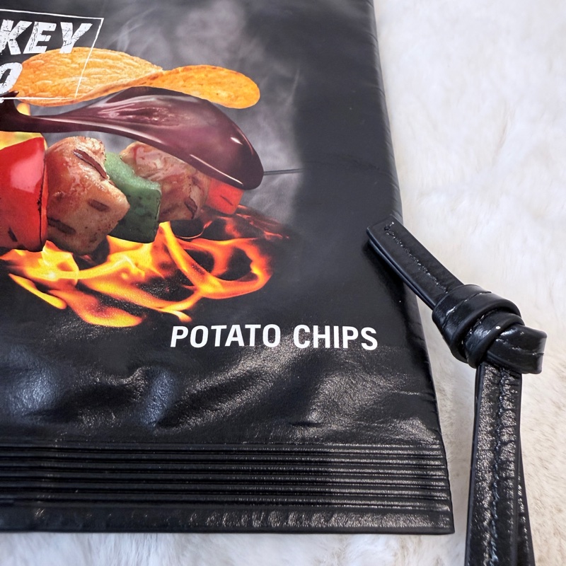 Balenciaga✨巴黎世家 2025春夏CHIPS洋芋片45g薯片手機包鑰匙包鑰匙扣掛件吊飾-2