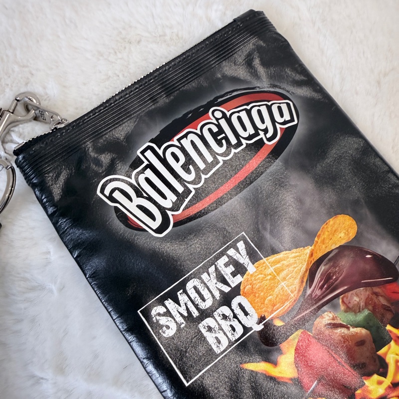 Balenciaga✨巴黎世家 2025春夏CHIPS洋芋片45g薯片手機包鑰匙包鑰匙扣掛件吊飾-3