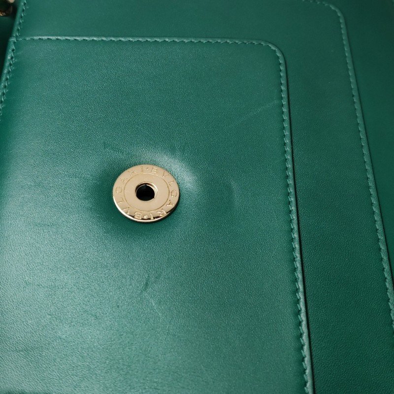 Bvlgari Serpenti Forever蛇頭包中型牛皮純色蛇頭單肩包-10