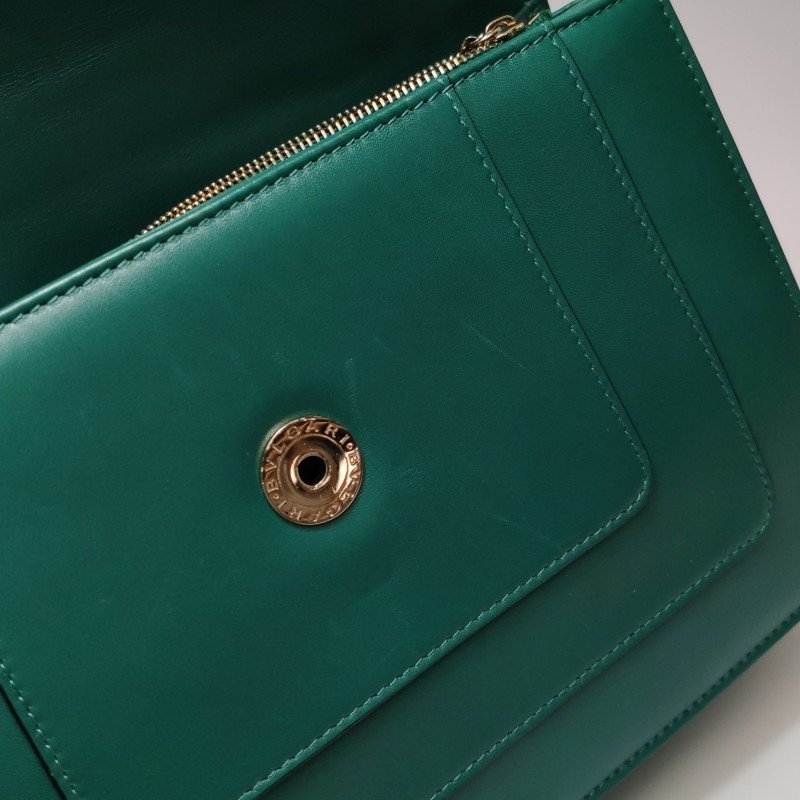 Bvlgari Serpenti Forever蛇頭包中型牛皮純色蛇頭單肩包-11