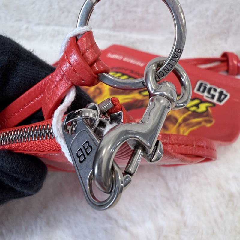 Balenciaga✨巴黎世家 2025春夏CHIPS洋芋片45g薯片手機包鑰匙包鑰匙扣掛件吊飾-6