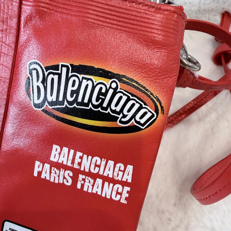 Balenciaga✨巴黎世家 2025春夏CHIPS洋芋片45g薯片手機包鑰匙包鑰匙扣掛件吊飾-11