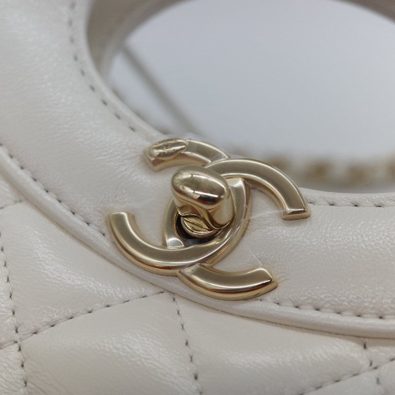 Chanel 香奈兒 31Bag Mini 22cm 白雪公主 奶白色 油蠟皮 晶片款 淺金扣 手提包 斜挎包 兩用包-13