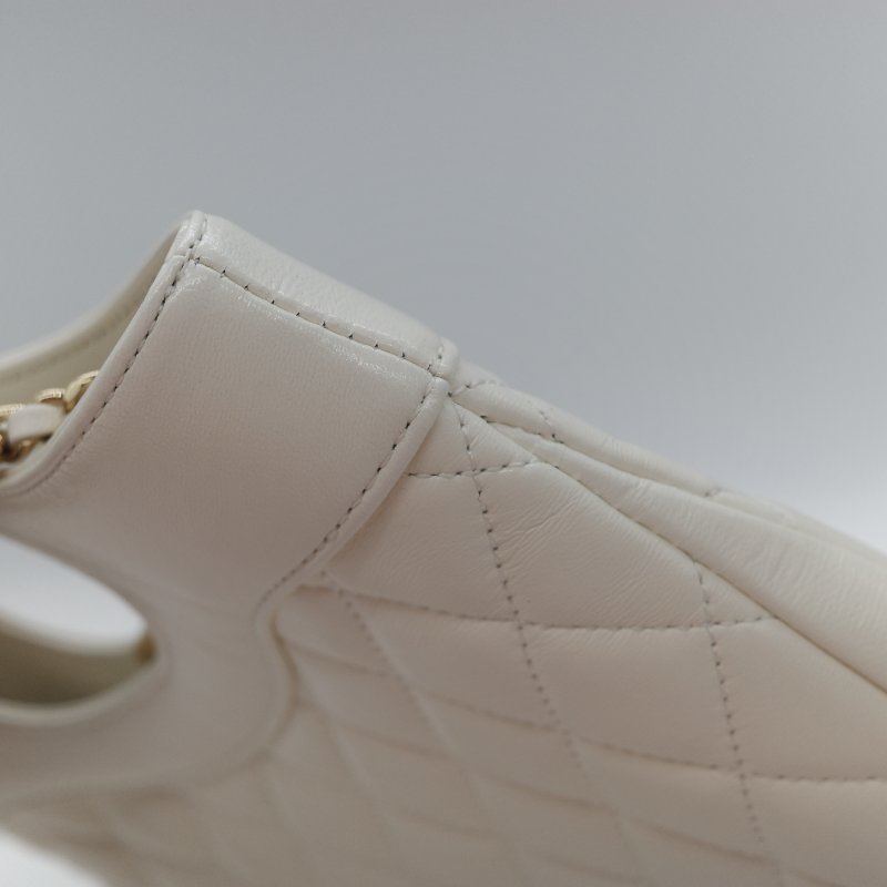 Chanel 香奈兒 31Bag Mini 22cm 白雪公主 奶白色 油蠟皮 晶片款 淺金扣 手提包 斜挎包 兩用包-14