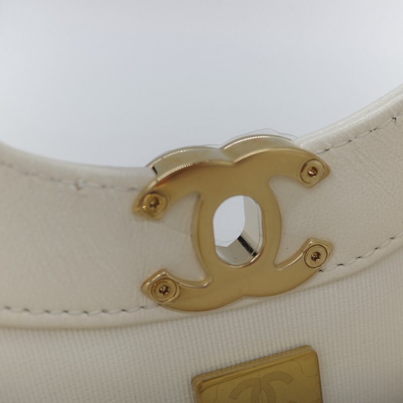 Chanel 香奈兒 31Bag Mini 22cm 白雪公主 奶白色 油蠟皮 晶片款 淺金扣 手提包 斜挎包 兩用包-18