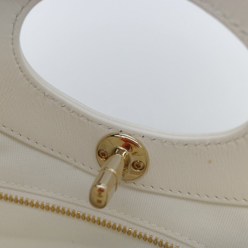 Chanel 香奈兒 31Bag Mini 22cm 白雪公主 奶白色 油蠟皮 晶片款 淺金扣 手提包 斜挎包 兩用包-23