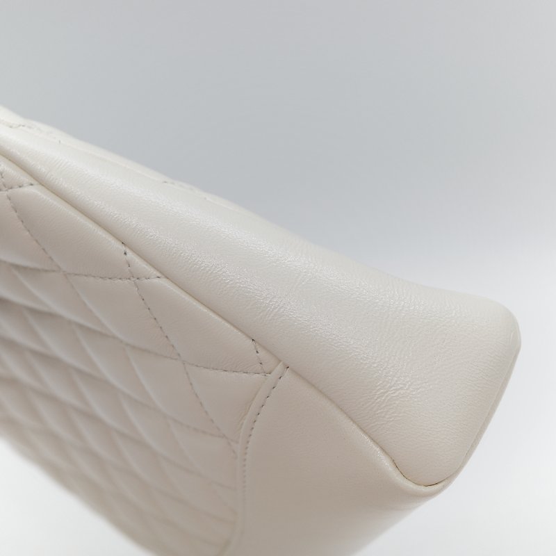 Chanel 香奈兒 31Bag Mini 22cm 白雪公主 奶白色 油蠟皮 晶片款 淺金扣 手提包 斜挎包 兩用包-27