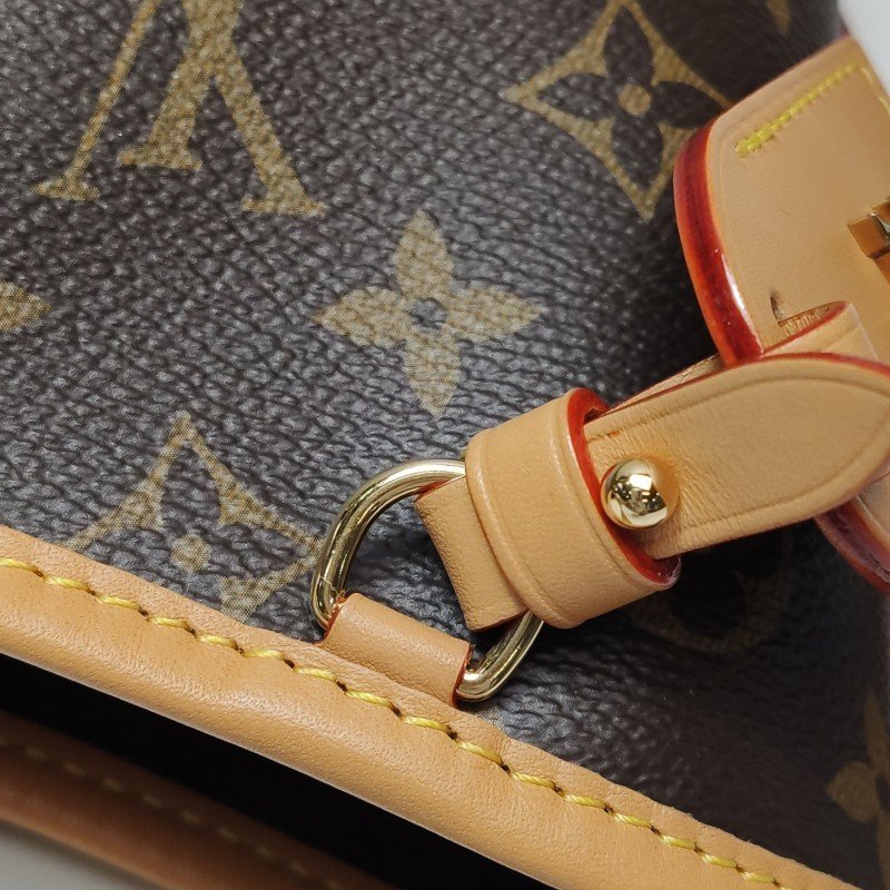 Louis Vuitton (LV) Carry All小號植鞣革Monogram印花子母包肩背包晶片款-12