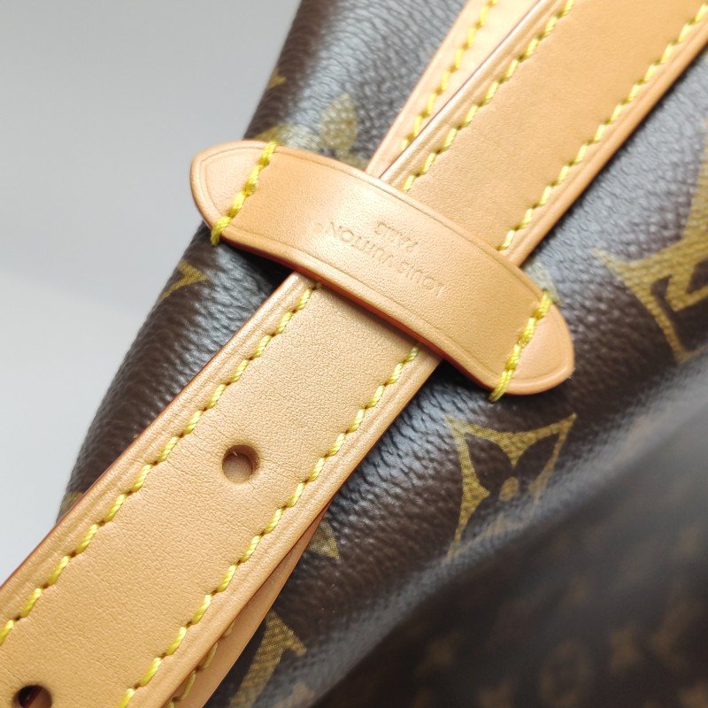 Louis Vuitton (LV) Carry All小號植鞣革Monogram印花子母包肩背包晶片款-18