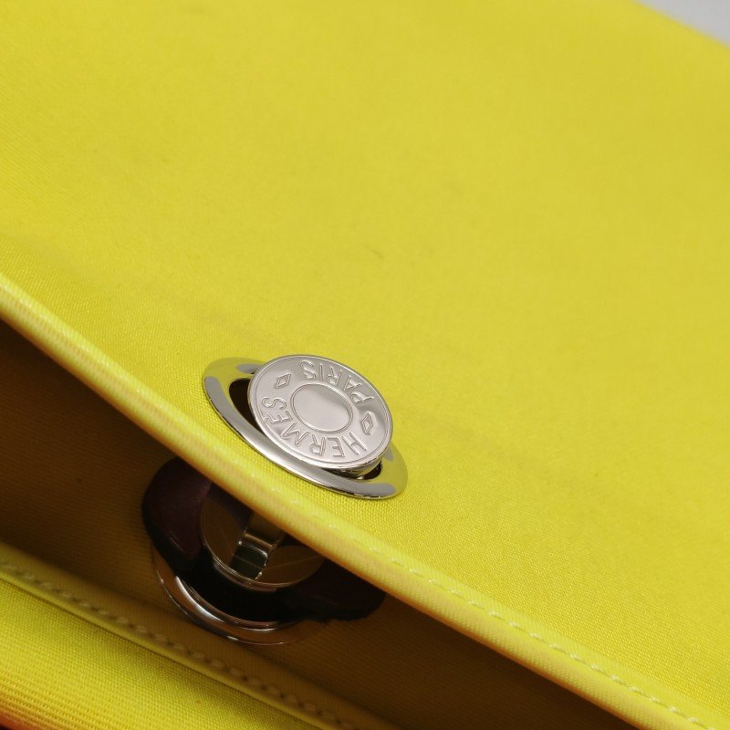 Hermes Herbag31馬鞍釘鎖釦子母包斜背包單肩包Hunter牛皮帆布銀扣紅色黃色X刻-14