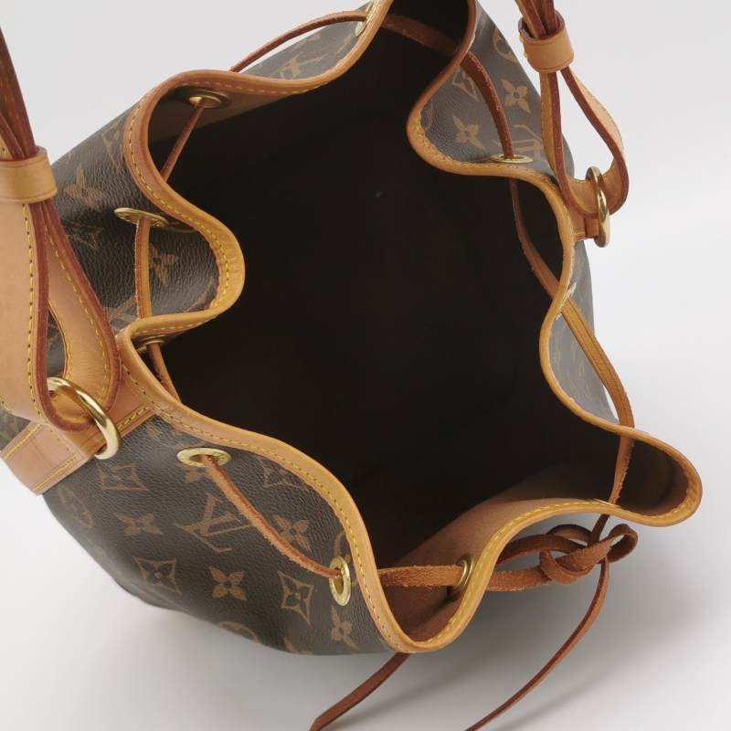 Louis Vuitton (LV) NOE中號植鞣革Monogram印花抽繩單肩包晶片款-6