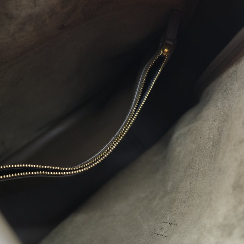 Saint Laurent 聖羅蘭 LE 5 À 7 粒面牛皮革 橄欖綠 深綠色 柔軟手袋 單肩包 Hobo 包 托特包|-25