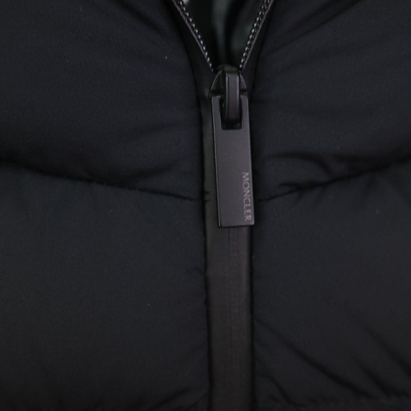 Moncler 黑色 Herbe Hooded 短款 Short Down Jacket 羽絨服-2