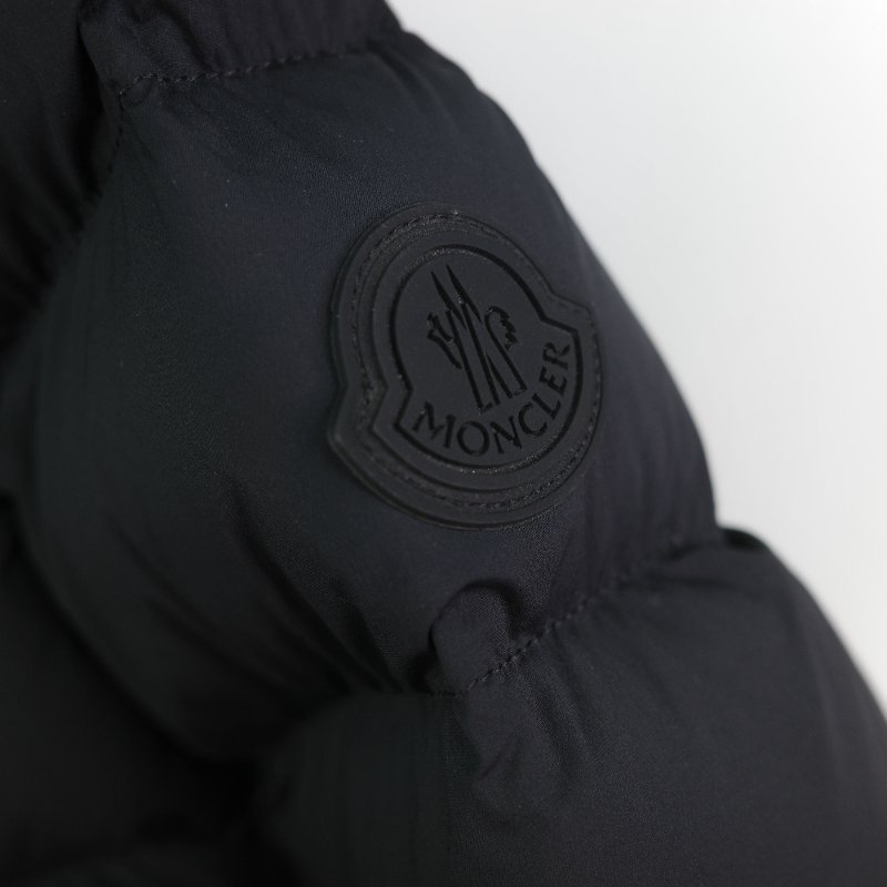 Moncler 黑色 Herbe Hooded 短款 Short Down Jacket 羽絨服-6