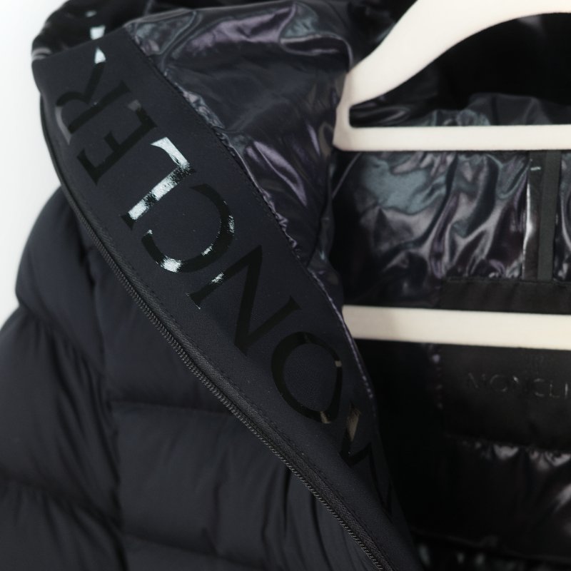 Moncler 黑色 Herbe Hooded 短款 Short Down Jacket 羽絨服-8