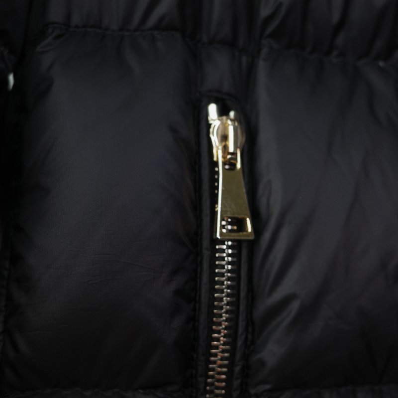 Moncler 黑色 短款 花邊收腰 羽絨外套 2 號-4