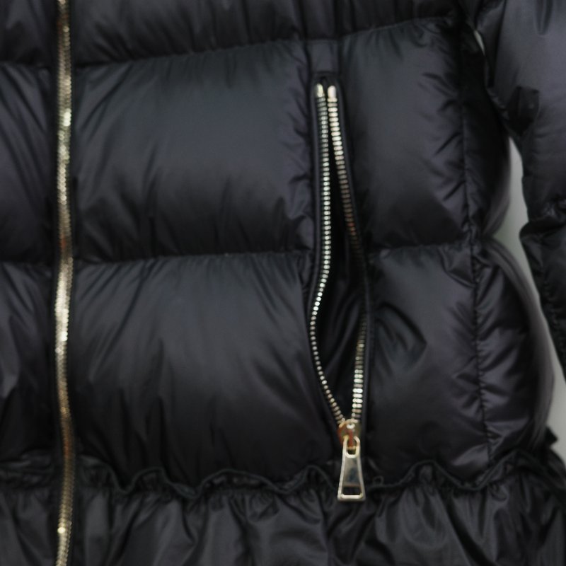 Moncler 黑色 短款 花邊收腰 羽絨外套 2 號-5