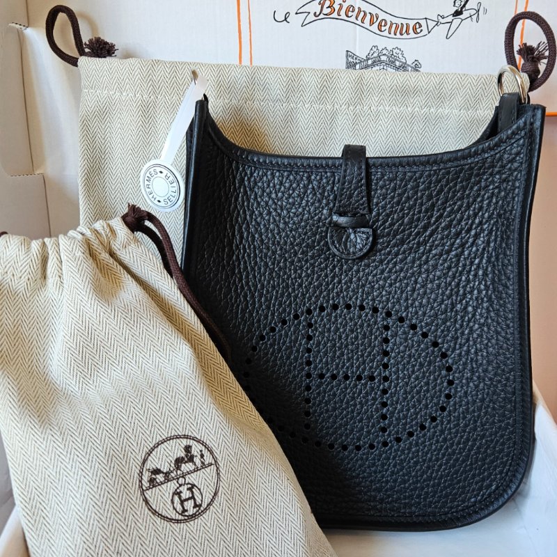 [全新]愛馬仕Hermes Evelyne 16 (Mini Evelyne) 黑銀 黑色銀扣 2026年4月購入-0