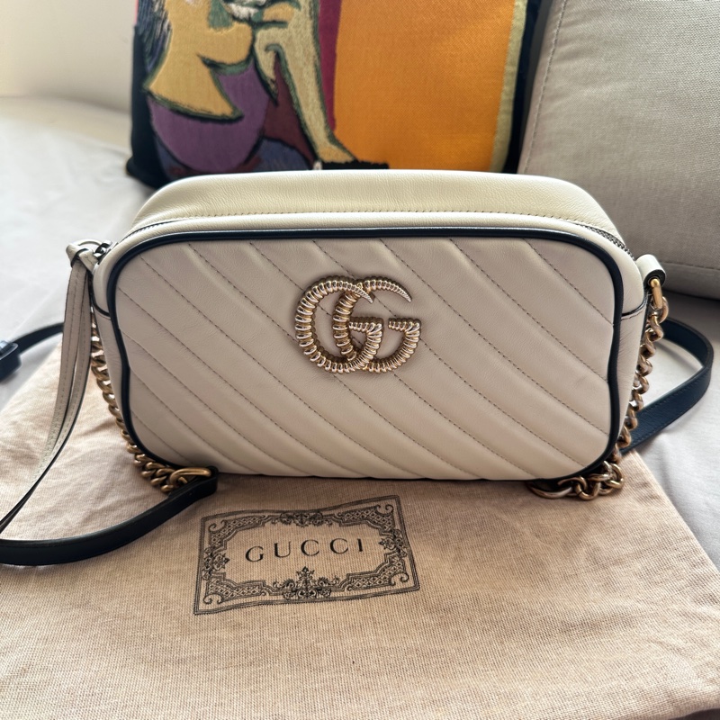 【✨四月超狂特價款✨】Gucci Marmont 拼色相機包(白x深藍)-1