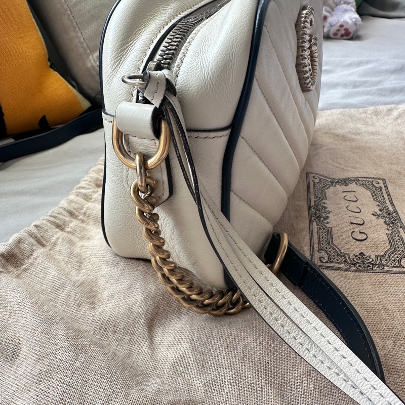 【✨四月超狂特價款✨】Gucci Marmont 拼色相機包(白x深藍)-6