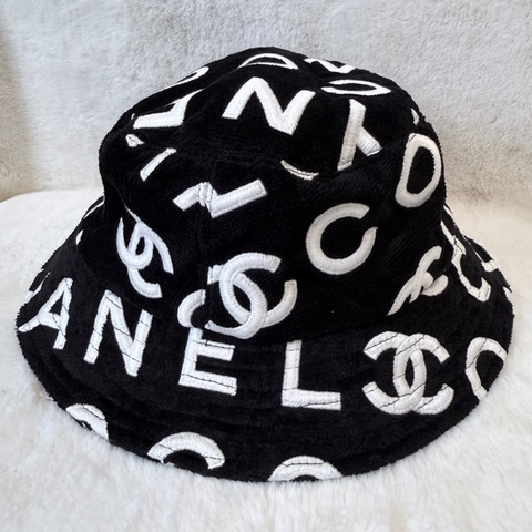 CHANEL✨coco beach黑白塗鴉雙c字母logo漁夫帽