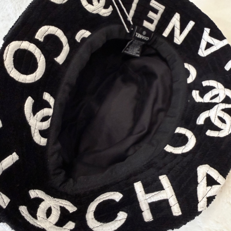 CHANEL✨coco beach黑白塗鴉雙c字母logo漁夫帽-4
