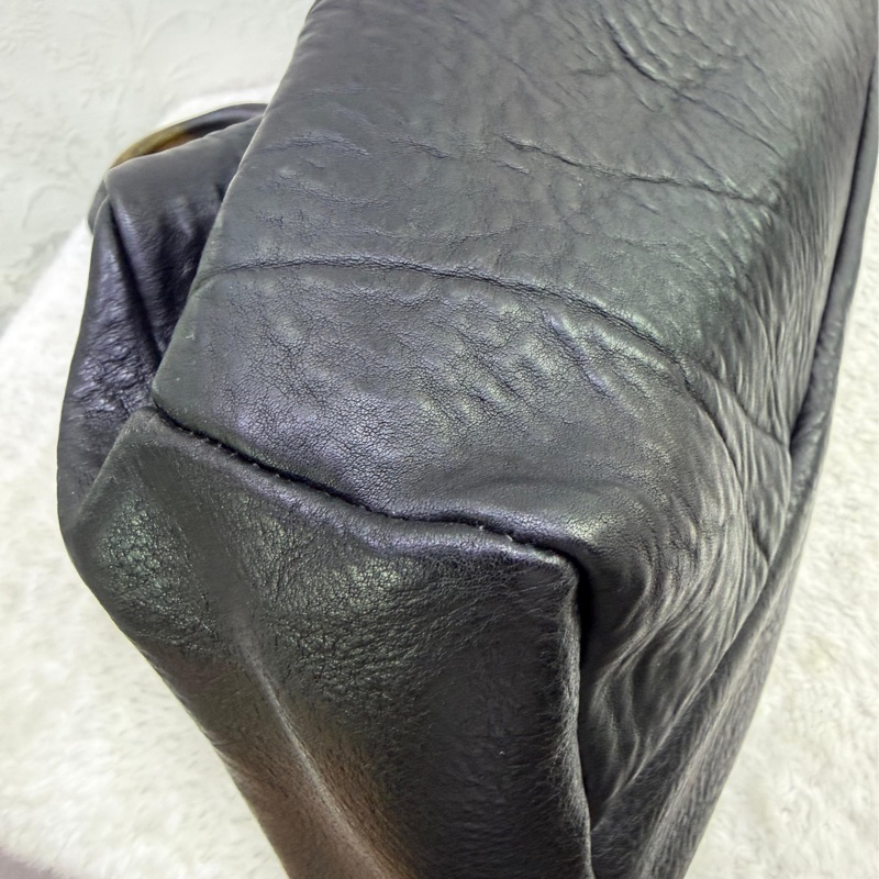 Vintage Gucci leather bag-13