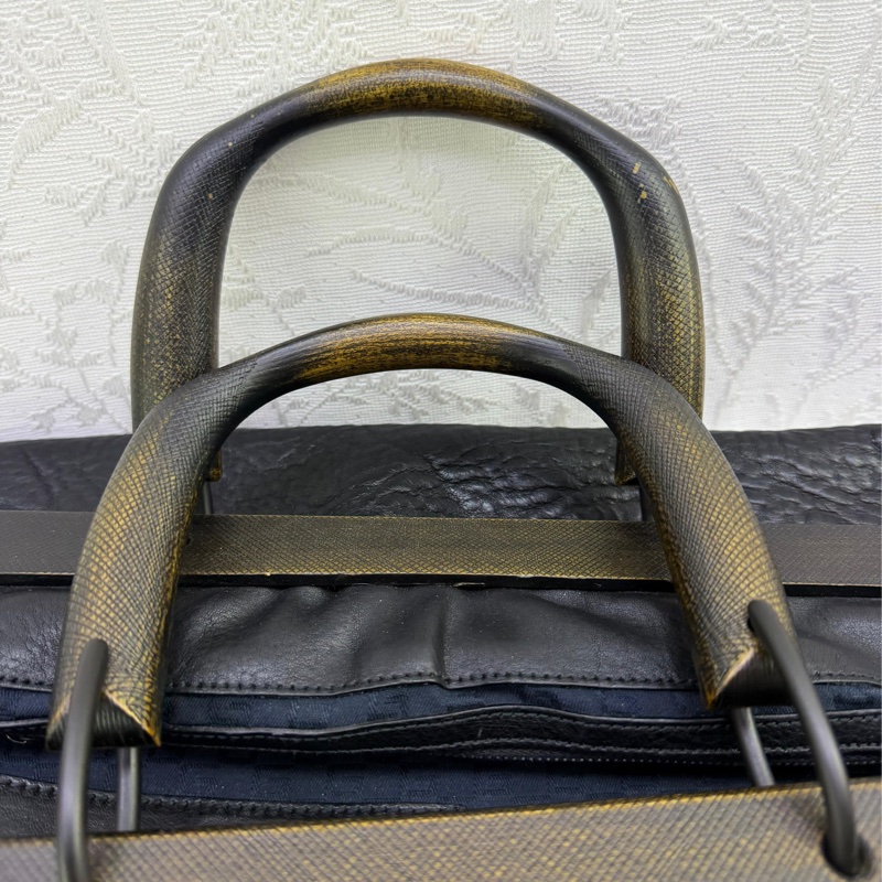 Vintage Gucci leather bag-14