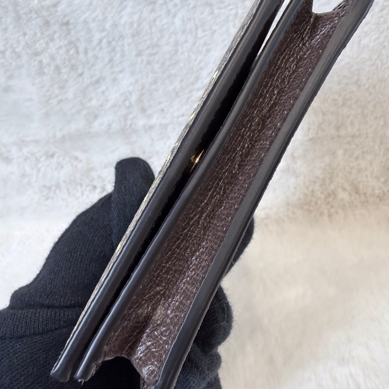 Gucci✨bananya 香蕉喵零錢包卡包鈔票夾錢包-5