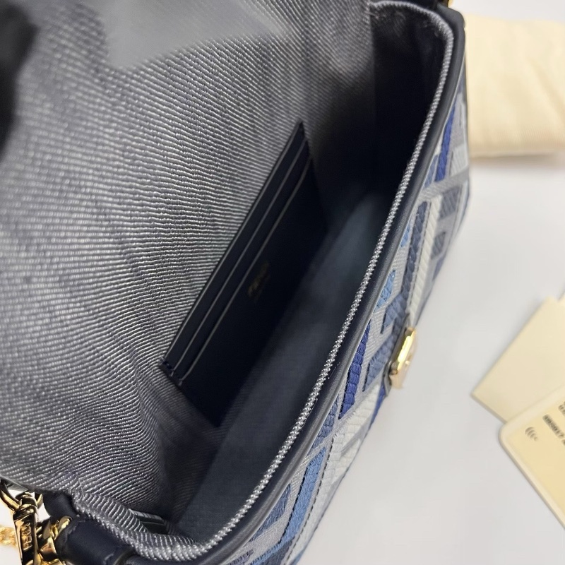 Fendi Baguette ( Blue ) F1LAZ-3