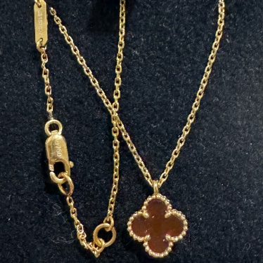 VAN CLEEF&ARPELS SweetAlhambra小號單花項鏈老扣18K玫瑰金/紅玉髓項鏈-4