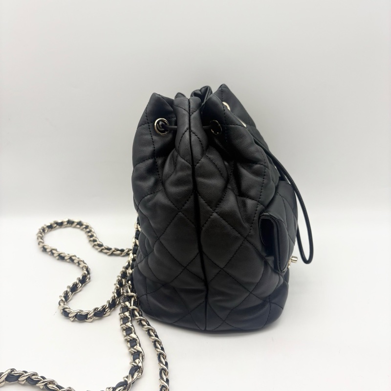 Chanel /香奈兒 23B黑金牛皮雙肩背包 晶片款 尺寸22*21cm 容量超實用-3