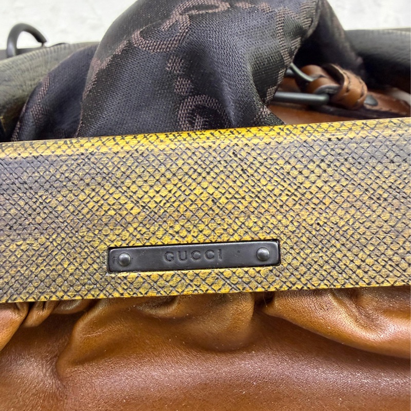 Vintage Gucci leather bag-14