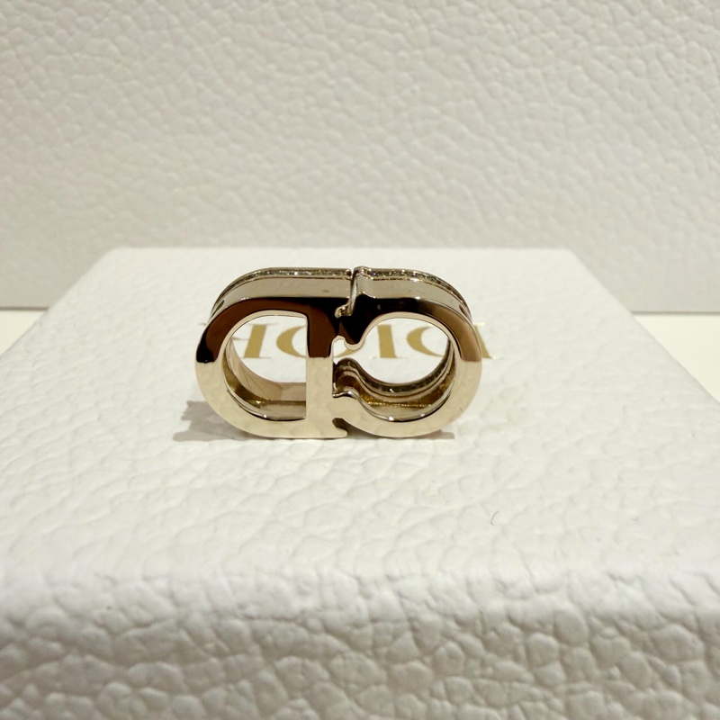 Dior經典皮革手環配件-8