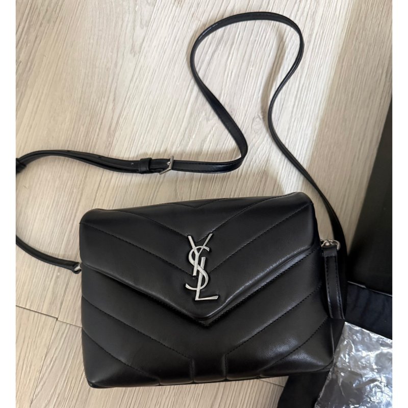 Saint Laurent YSL LOULOU TOY牛皮 Y字縫線厚皮層翻蓋可調式斜背包-1