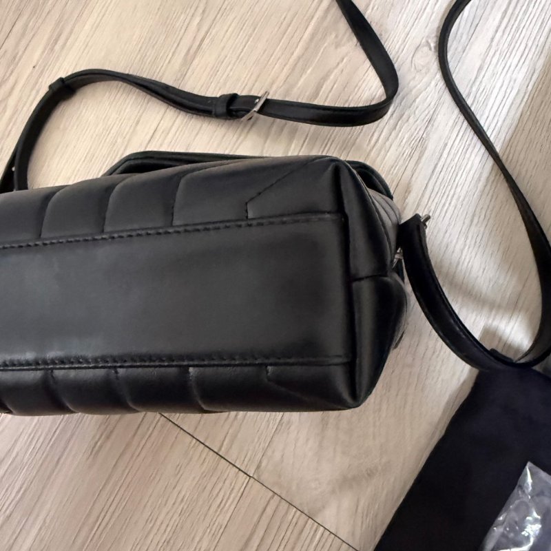Saint Laurent YSL LOULOU TOY牛皮 Y字縫線厚皮層翻蓋可調式斜背包-5