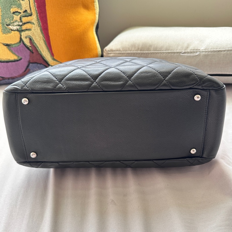🖤【超低價福利品】Chanel 經典荔枝紋大雙C 鏈帶托特包 (附保卡/防塵袋) 🖤-8