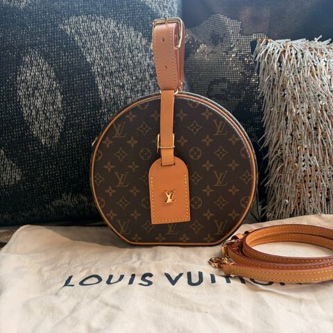 LV Petite Boite Chapeau 圓餅 晶片款