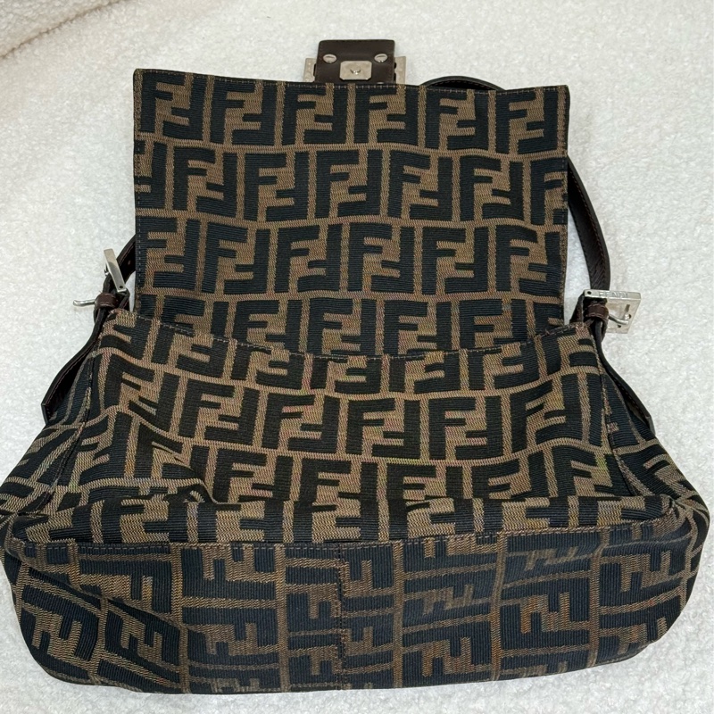 Fendi 老花法棍-5
